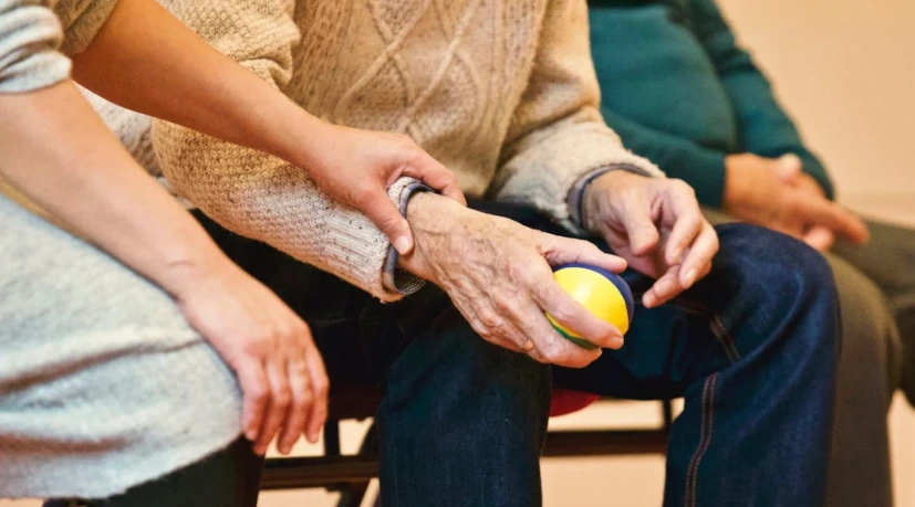 old-men-fundacion-vivir-en-plenitud