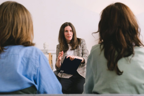 Mental-Health-Support Program-Fundacion-Vivir